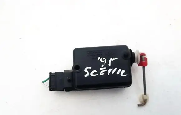 Renault Scenic I Central locking motor a240897