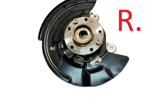 Nissan Qashqai J12 Front wheel hub 400146RA0A 400146UA0A 33558