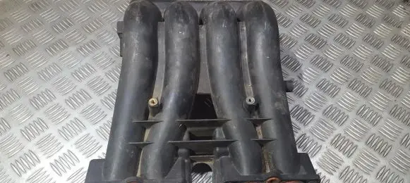 Citroen Xantia Intake manifold 9605946880