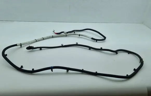Jeep Grand Wagoneer Positive wiring loom P68347091AC 68347091AC