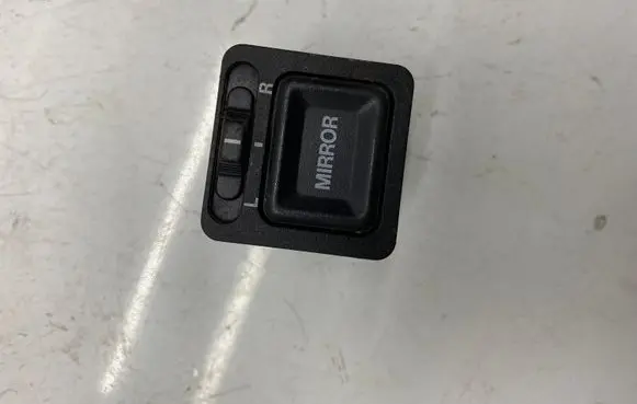 Honda Jazz Wing mirror switch 1441S