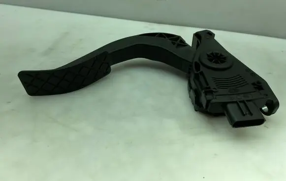 Audi A6 S6 C7 4G Accelerator throttle pedal 8K1723523A 6PV00950521
