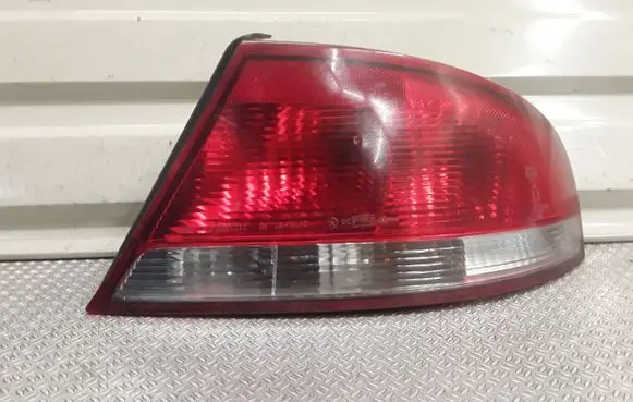 Chrysler Sebring (ST-22 - JR) Rear/tail lights 