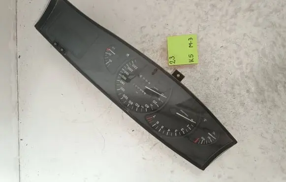 Opel Zafira B Speedometer (instrument cluster) 90564481PA