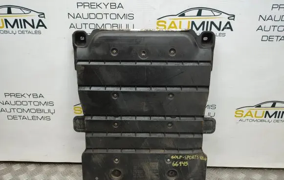 Center/middle under tray cover