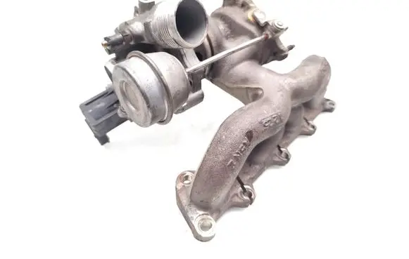 Volkswagen Golf Plus Turbo 03C145701T