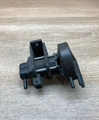 Vacuum pump