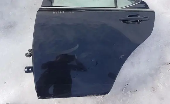 Lexus IS 220D-250-350 Rear door juodos