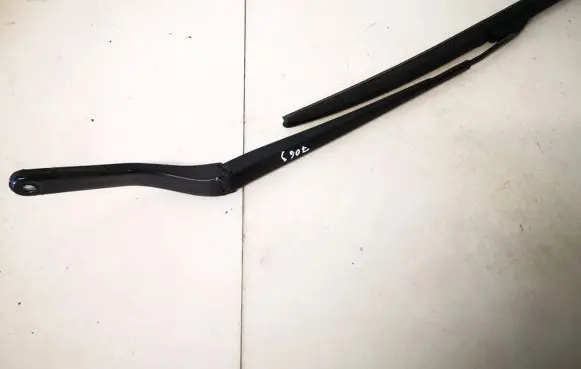 BMW X5 E53 Front wiper blade arm 8403031