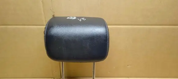 Mercedes-Benz GL X164 Front seat headrest 