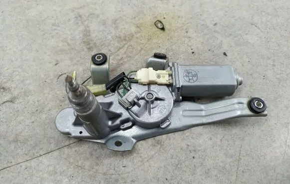 Honda Accord Rear window wiper motor 34952581