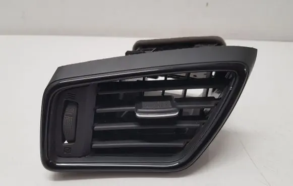 Nissan X-Trail T32 Dashboard side air vent grill/cover trim 687614BA0A 687614CE1A