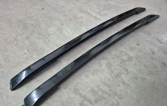 Suzuki Grand Vitara II Roof bar rail