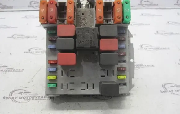 Fuse box set