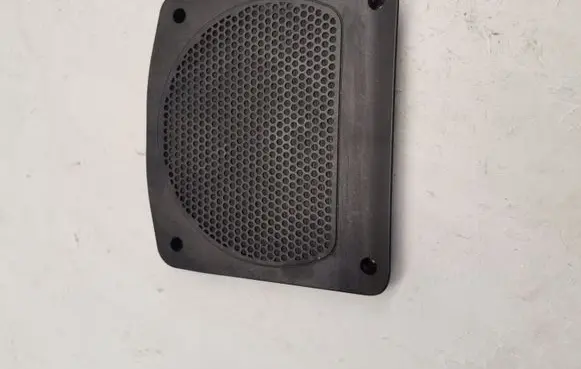 BMW 2 F22 F23 Subwoofer grill/trim 9223670