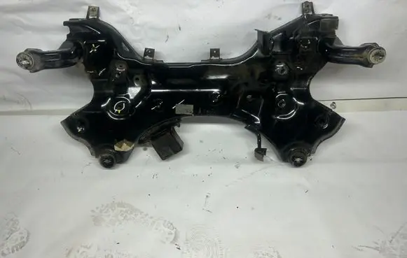 KIA Sorento Front axle beam 