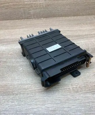 Audi 80 90 S2 B4 Engine control unit/module ECU 443906264 0280800165