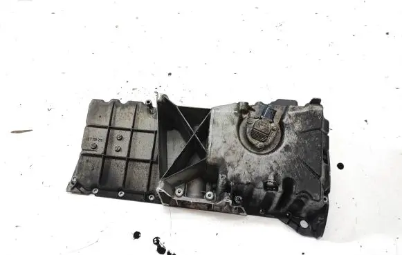 BMW X5 E53 Oil sump 7790739