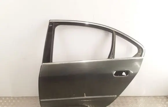 Rear door