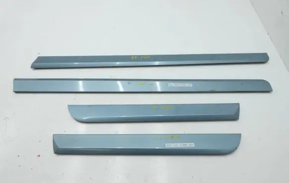 Seat Exeo (3R) Front door trim (molding) 8E0853959E