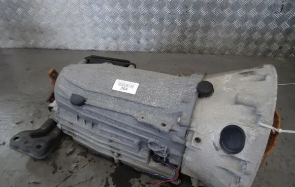 Mercedes-Benz C W205 Manual 7 speed gearbox 2052705601