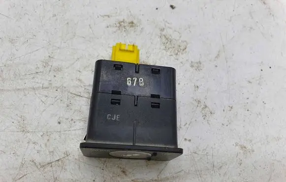Hyundai Sonata Other switches/knobs/shifts NOCODE