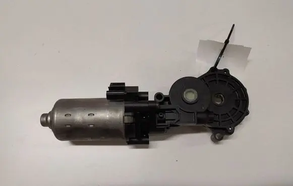 Toyota Avensis T250 Seat adjustment motor 8582033020 43944010080 1620006861