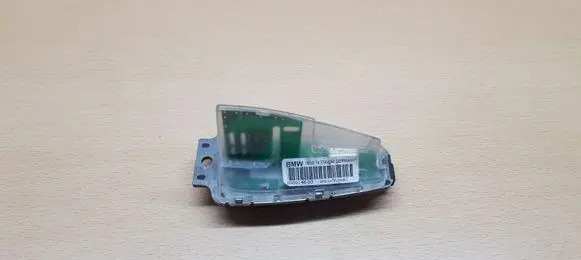 BMW 4 F32 F33 Aerial GPS antenna 6959146