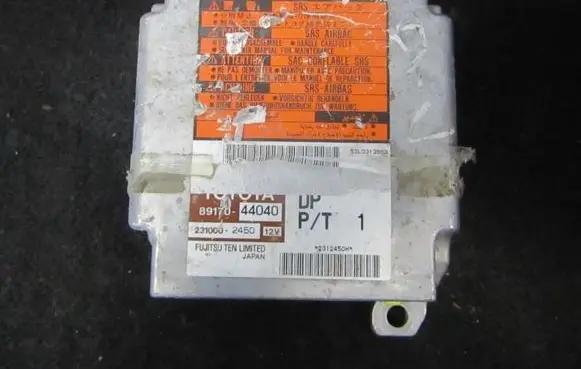 Toyota Avensis Verso Airbag control unit/module 8917044040 89170-44040