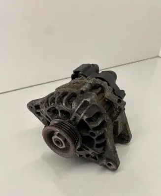 KIA Sportage Generator/alternator 3730022650 A0002655023 8213626080