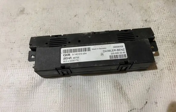 Mercedes-Benz S W220 Other control units/modules 2208300085 A2208300085