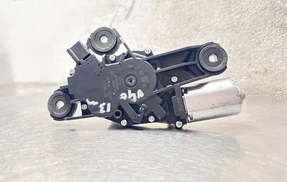 Volvo V40 Rear window wiper motor 0390201884