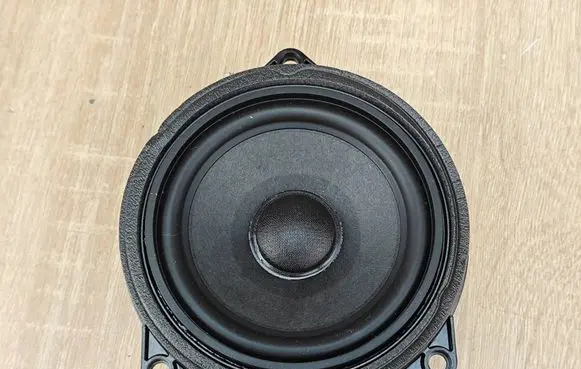BMW 5 G30 G31 G38 Front door speaker 2622469
