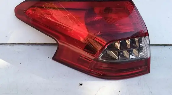 Citroen C5 Rear/tail lights VPAX8X-13405-AX