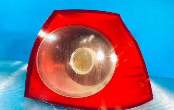 Volkswagen Golf V Rear/tail lights 89031830