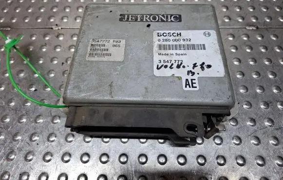 Volvo 940 Engine control unit/module S27705985 3547772 0280000932