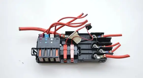Mercedes-Benz R W251 Fuse box set 013948411