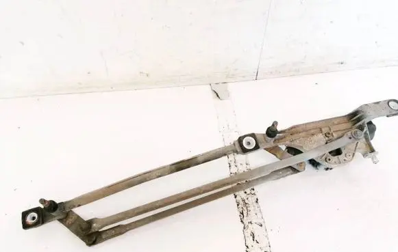 Ford Focus Front wiper linkage and motor 4M5117504AB 3397020776