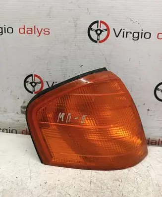 Mercedes-Benz C W202 Front indicator light 1305232110 0152637