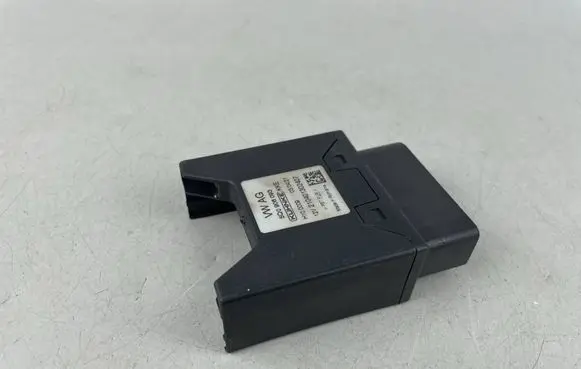 Seat Ateca Fuel injection pump control unit/module 5Q0906093