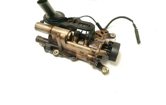 BMW 1 F20 F21 Oil pump 11417600466