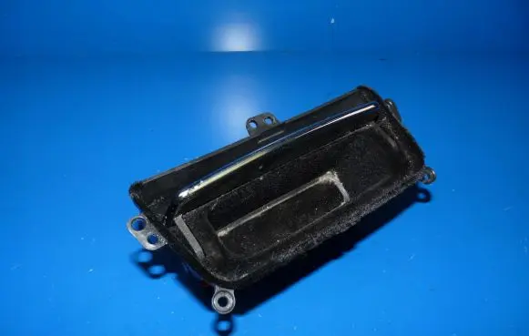Jaguar XJ X351 Car ashtray