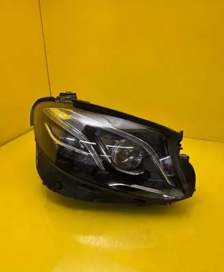 Mercedes-Benz E W213 Headlight/headlamp A2139067606