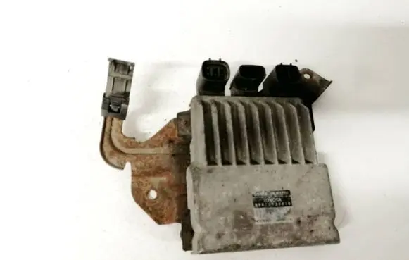 Toyota Avensis T250 Fuel injection control unit/module 8987120070 89871-20070
