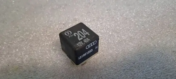 Audi 100 S4 C4 Other relay 431951253H