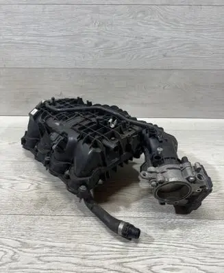 BMW 4 F32 F33 Intake manifold 70602694 19189610 8623324