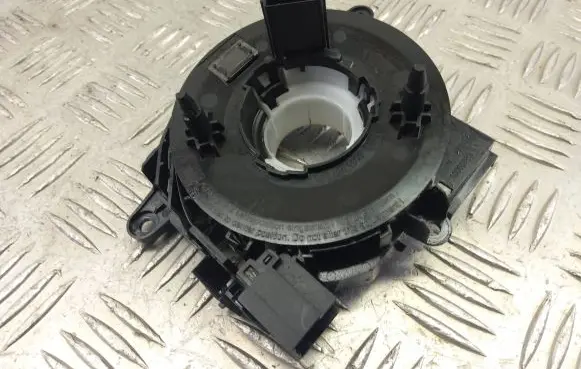 Volkswagen e-Up Airbag slip ring squib (SRS ring) 6RA959653A