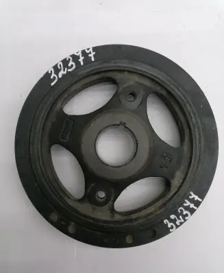 Toyota Auris 150 Crankshaft pulley 134080R011