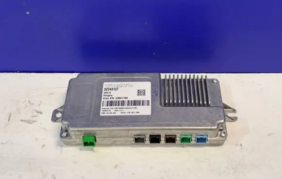 Volvo XC90 Video control module 32243137