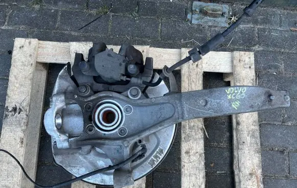 Volvo XC60 Front wheel hub spindle knuckle